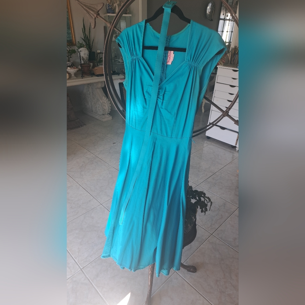 pinup couture Heidi dress size large